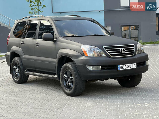 Черный Лексус ГХ, объемом двигателя 4.7 л и пробегом 269 тыс. км за 9400 $, фото 5 на Automoto.ua