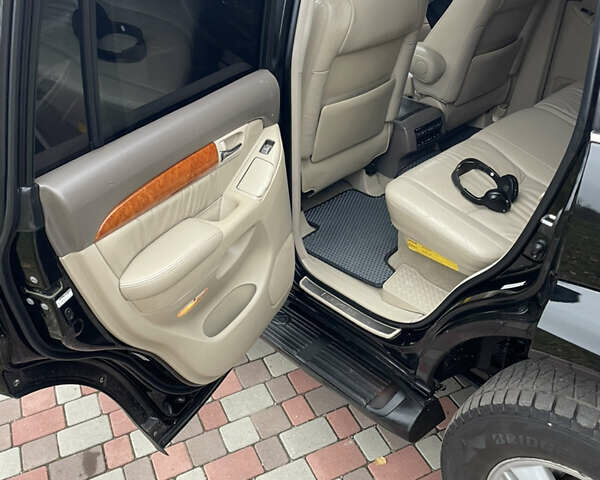 Черный Лексус ГХ, объемом двигателя 4.7 л и пробегом 288 тыс. км за 15800 $, фото 14 на Automoto.ua