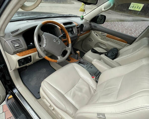 Черный Лексус ГХ, объемом двигателя 4.7 л и пробегом 288 тыс. км за 15800 $, фото 10 на Automoto.ua