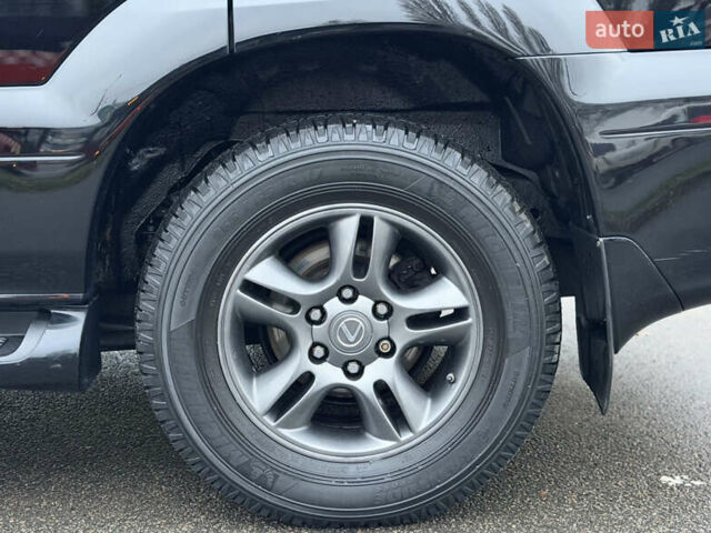 Чорний Лексус ГХ, об'ємом двигуна 4.7 л та пробігом 195 тис. км за 16300 $, фото 19 на Automoto.ua