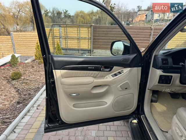 Чорний Лексус ГХ, об'ємом двигуна 4.7 л та пробігом 300 тис. км за 15300 $, фото 2 на Automoto.ua