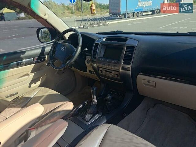 Черный Лексус ГХ, объемом двигателя 4.66 л и пробегом 145 тыс. км за 13000 $, фото 45 на Automoto.ua