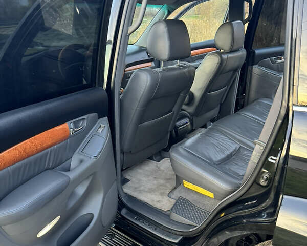 Чорний Лексус ГХ, об'ємом двигуна 4.66 л та пробігом 260 тис. км за 14700 $, фото 10 на Automoto.ua