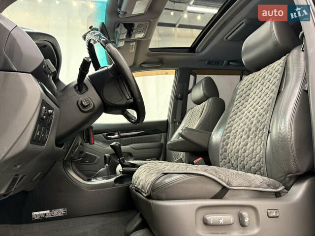 Черный Лексус ГХ, объемом двигателя 4.7 л и пробегом 173 тыс. км за 24165 $, фото 23 на Automoto.ua