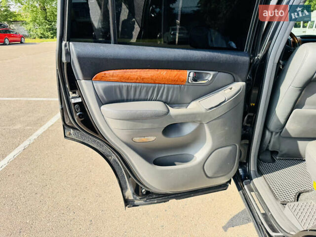 Черный Лексус ГХ, объемом двигателя 4.66 л и пробегом 380 тыс. км за 15500 $, фото 25 на Automoto.ua