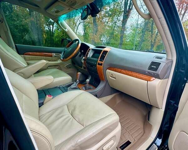 Черный Лексус ГХ, объемом двигателя 4.67 л и пробегом 166 тыс. км за 16900 $, фото 21 на Automoto.ua
