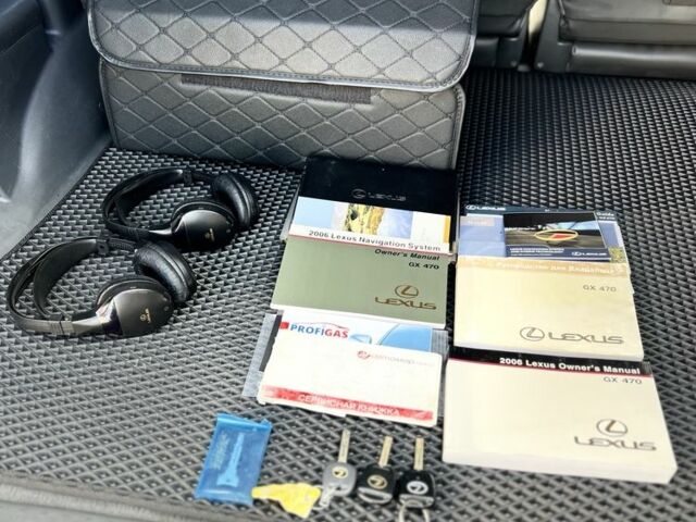 Лексус ГХ 2006 в Лозовой на Automoto.ua Черный Лексус ГХ, объемом двигателя 4.7 л и пробегом 348 тыс. км за 18200 $, фото 6 на Automoto.ua