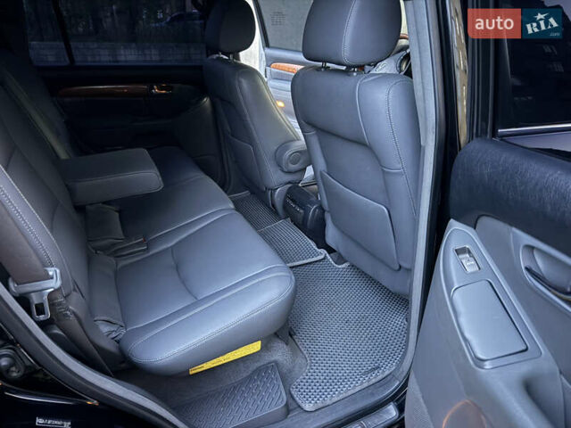 Черный Лексус ГХ, объемом двигателя 4.7 л и пробегом 250 тыс. км за 14200 $, фото 15 на Automoto.ua