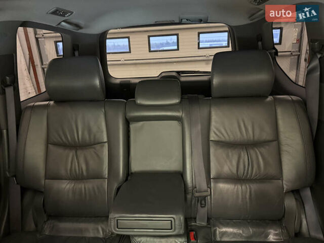 Черный Лексус ГХ, объемом двигателя 4.7 л и пробегом 173 тыс. км за 24165 $, фото 28 на Automoto.ua