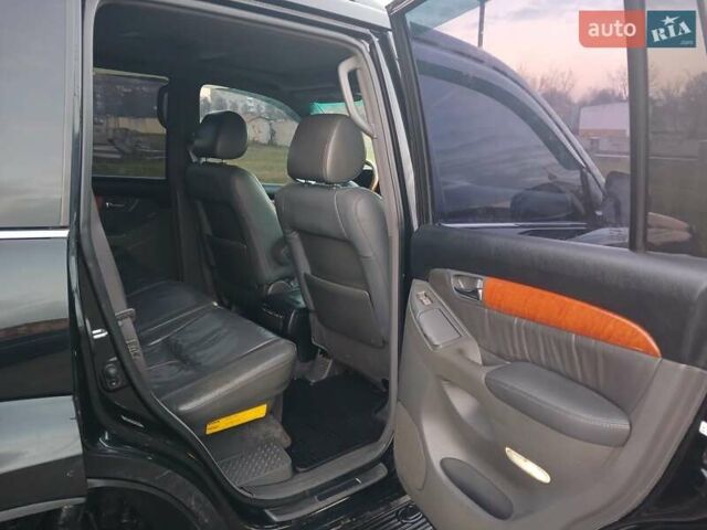 Черный Лексус ГХ, объемом двигателя 4.66 л и пробегом 253 тыс. км за 15300 $, фото 10 на Automoto.ua