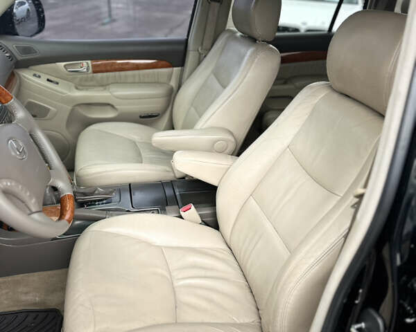 Чорний Лексус ГХ, об'ємом двигуна 4.66 л та пробігом 217 тис. км за 14700 $, фото 11 на Automoto.ua