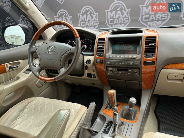 Черный Лексус ГХ, объемом двигателя 4.7 л и пробегом 160 тыс. км за 15500 $, фото 11 на Automoto.ua