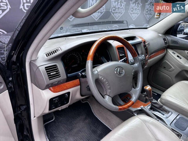 Лексус ГХ 2006 в Киеве на Automoto.ua Черный Лексус ГХ, объемом двигателя 4.7 л и пробегом 197 тыс. км за 13500 $, фото 4 на Automoto.ua