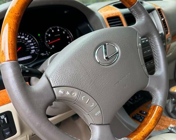 Чорний Лексус ГХ, об'ємом двигуна 4.67 л та пробігом 166 тис. км за 16900 $, фото 17 на Automoto.ua