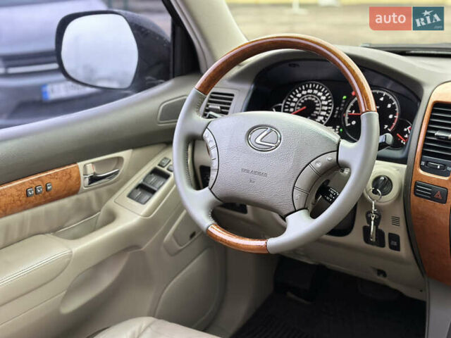 Чорний Лексус ГХ, об'ємом двигуна 4.66 л та пробігом 217 тис. км за 14700 $, фото 25 на Automoto.ua