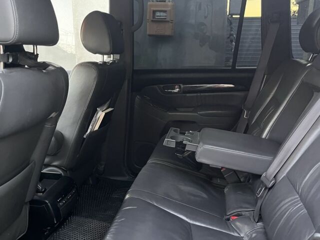 Черный Лексус ГХ, объемом двигателя 4.7 л и пробегом 224 тыс. км за 17000 $, фото 12 на Automoto.ua