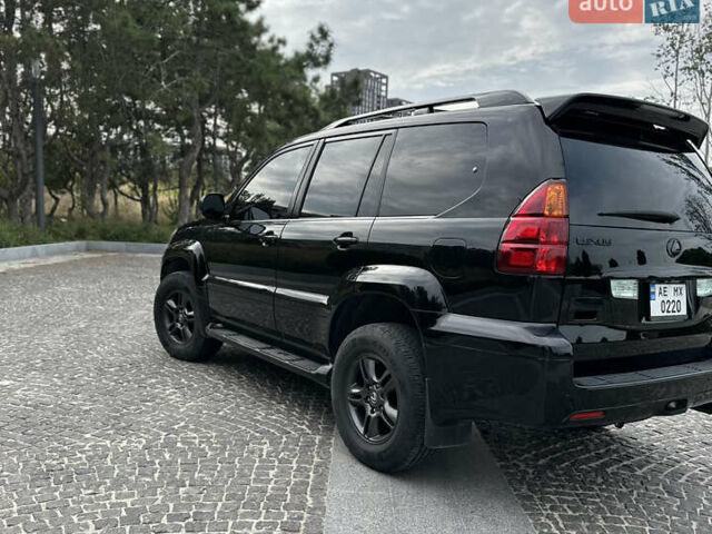 Чорний Лексус ГХ, об'ємом двигуна 4.66 л та пробігом 185 тис. км за 18000 $, фото 5 на Automoto.ua