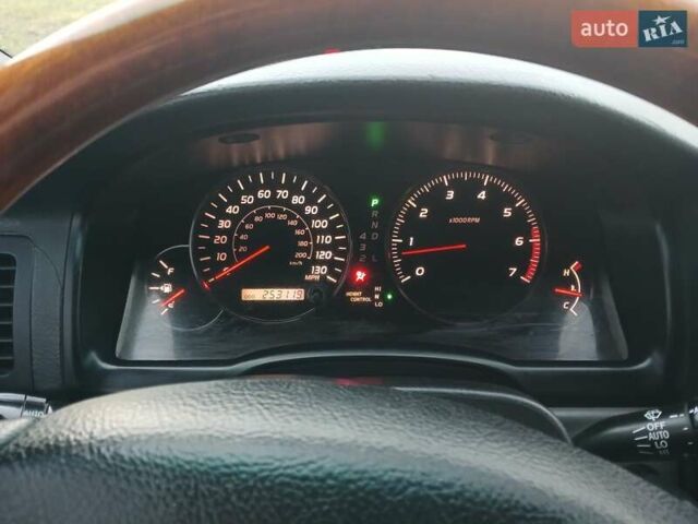 Черный Лексус ГХ, объемом двигателя 4.66 л и пробегом 253 тыс. км за 15300 $, фото 12 на Automoto.ua