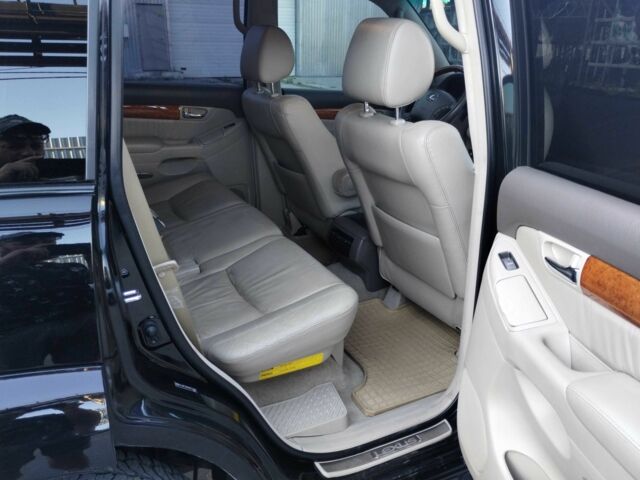 Черный Лексус ГХ, объемом двигателя 4.7 л и пробегом 200 тыс. км за 14500 $, фото 13 на Automoto.ua