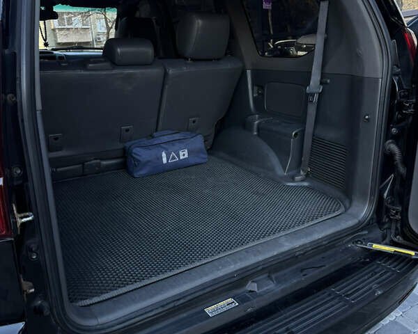 Черный Лексус ГХ, объемом двигателя 4.7 л и пробегом 300 тыс. км за 13999 $, фото 10 на Automoto.ua