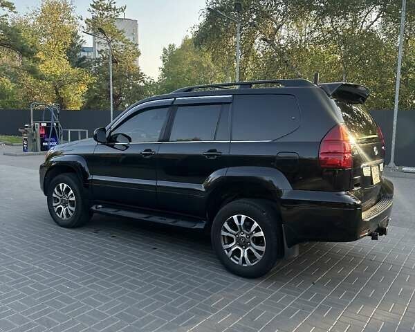 Черный Лексус ГХ, объемом двигателя 4.7 л и пробегом 229 тыс. км за 18500 $, фото 1 на Automoto.ua