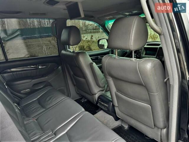 Черный Лексус ГХ, объемом двигателя 4.7 л и пробегом 167 тыс. км за 16900 $, фото 7 на Automoto.ua