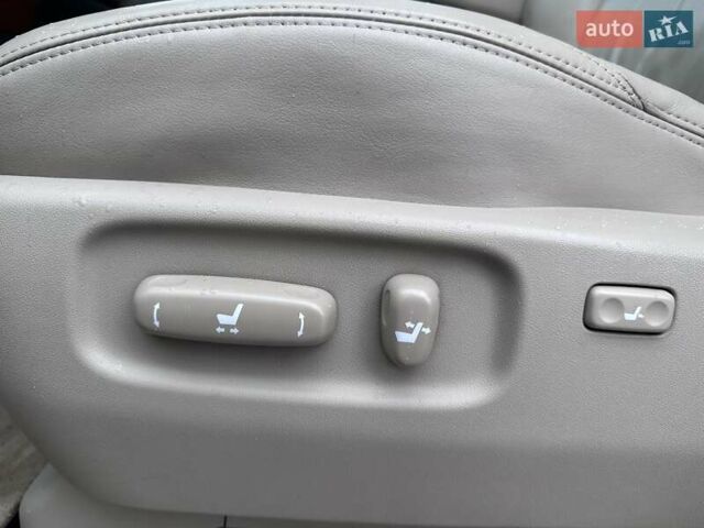 Черный Лексус ГХ, объемом двигателя 4.7 л и пробегом 162 тыс. км за 13700 $, фото 32 на Automoto.ua