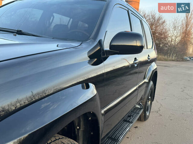 Чорний Лексус ГХ, об'ємом двигуна 4.66 л та пробігом 322 тис. км за 15200 $, фото 12 на Automoto.ua