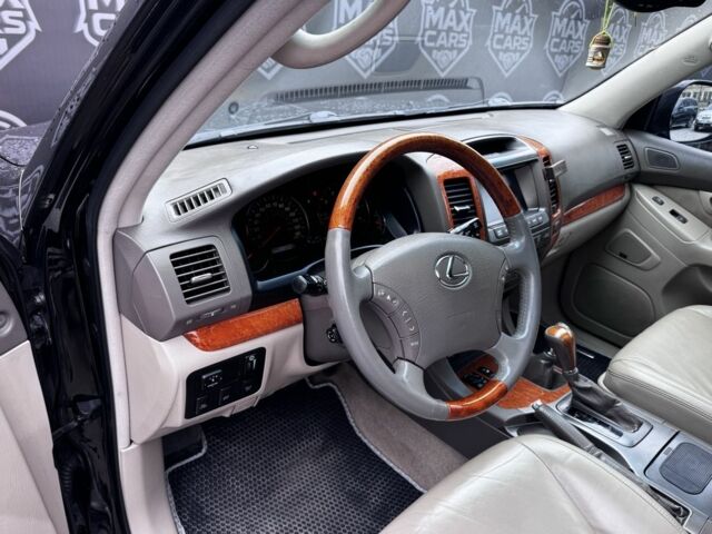 Лексус ГХ 2006 у Києві на Automoto.ua Чорний Лексус ГХ, об'ємом двигуна 4.7 л та пробігом 197 тис. км за 13500 $, фото 16 на Automoto.ua