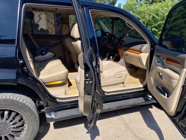 Черный Лексус ГХ, объемом двигателя 4.7 л и пробегом 200 тыс. км за 14500 $, фото 17 на Automoto.ua