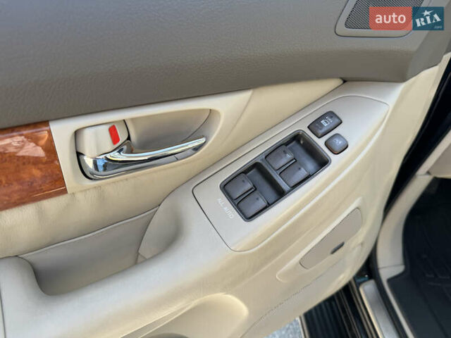 Черный Лексус ГХ, объемом двигателя 4.66 л и пробегом 215 тыс. км за 19600 $, фото 41 на Automoto.ua