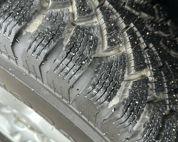 Чорний Лексус ГХ, об'ємом двигуна 4.66 л та пробігом 217 тис. км за 14700 $, фото 33 на Automoto.ua