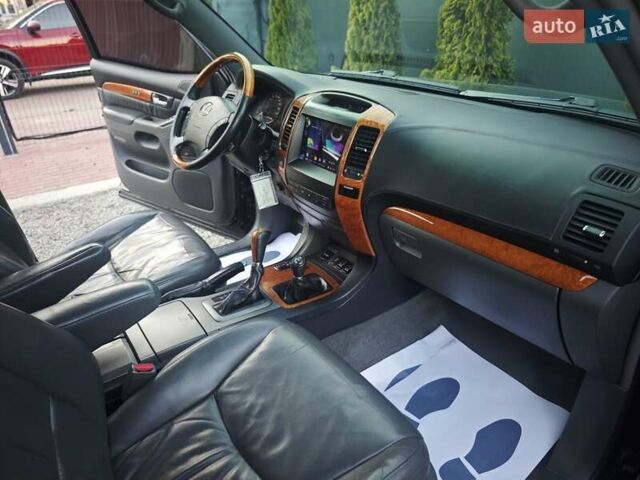 Черный Лексус ГХ, объемом двигателя 4.66 л и пробегом 255 тыс. км за 12990 $, фото 26 на Automoto.ua