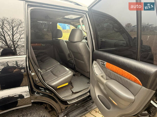 Чорний Лексус ГХ, об'ємом двигуна 4.66 л та пробігом 172 тис. км за 13500 $, фото 31 на Automoto.ua