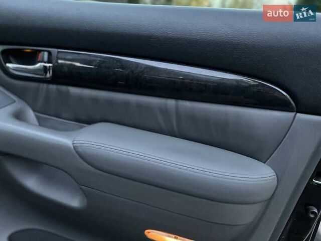 Лексус ГХ 2007 у Хмельницькому на Automoto.ua Чорний Лексус ГХ, об'ємом двигуна 4.7 л та пробігом 230 тис. км за 17900 $, фото 78 на Automoto.ua