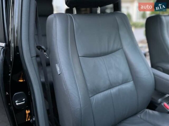 Лексус ГХ 2007 у Хмельницькому на Automoto.ua Чорний Лексус ГХ, об'ємом двигуна 4.7 л та пробігом 230 тис. км за 17900 $, фото 81 на Automoto.ua