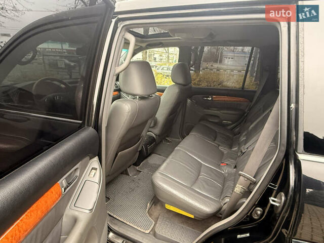 Чорний Лексус ГХ, об'ємом двигуна 4.66 л та пробігом 172 тис. км за 13500 $, фото 32 на Automoto.ua