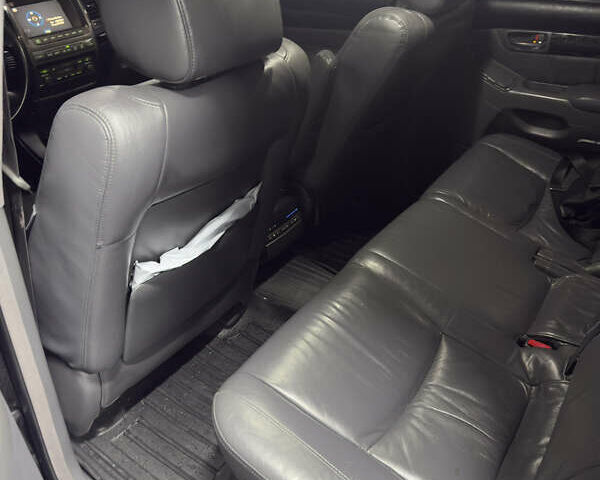 Черный Лексус ГХ, объемом двигателя 4.67 л и пробегом 270 тыс. км за 15500 $, фото 14 на Automoto.ua