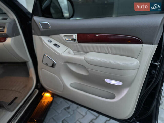 Лексус ГХ 2007 у Сарнах на Automoto.ua Чорний Лексус ГХ, об'ємом двигуна 4.7 л та пробігом 323 тис. км за 15999 $, фото 42 на Automoto.ua