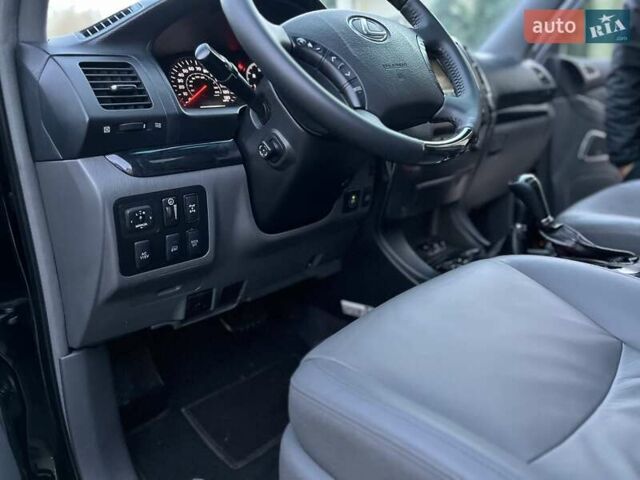 Лексус ГХ 2007 у Хмельницькому на Automoto.ua Чорний Лексус ГХ, об'ємом двигуна 4.7 л та пробігом 230 тис. км за 17900 $, фото 63 на Automoto.ua