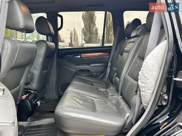 Черный Лексус ГХ, объемом двигателя 4.66 л и пробегом 367 тыс. км за 19000 $, фото 29 на Automoto.ua