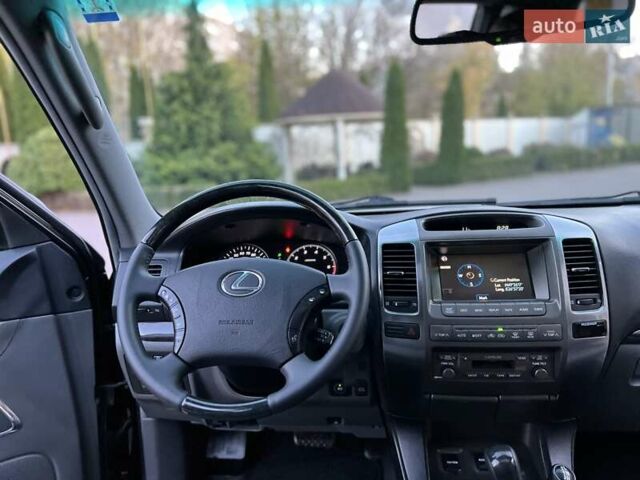 Лексус ГХ 2007 у Хмельницькому на Automoto.ua Чорний Лексус ГХ, об'ємом двигуна 4.7 л та пробігом 230 тис. км за 17900 $, фото 45 на Automoto.ua