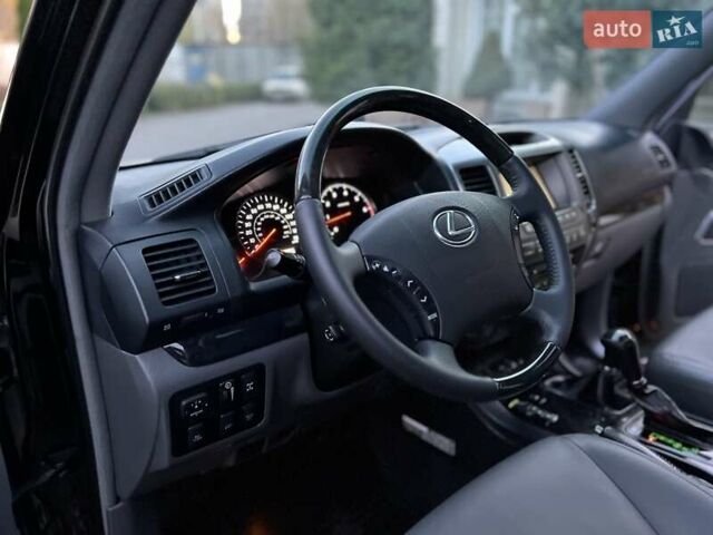 Лексус ГХ 2007 у Хмельницькому на Automoto.ua Чорний Лексус ГХ, об'ємом двигуна 4.7 л та пробігом 230 тис. км за 17900 $, фото 98 на Automoto.ua