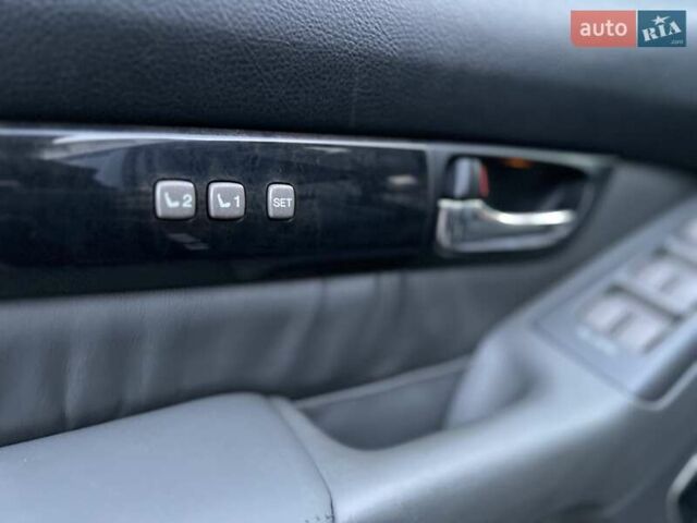 Лексус ГХ 2007 у Хмельницькому на Automoto.ua Чорний Лексус ГХ, об'ємом двигуна 4.7 л та пробігом 230 тис. км за 17900 $, фото 57 на Automoto.ua