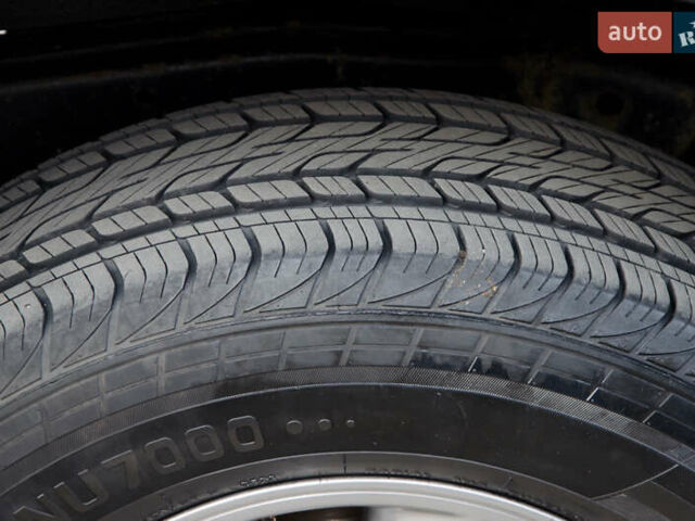 Черный Лексус ГХ, объемом двигателя 4.7 л и пробегом 228 тыс. км за 17200 $, фото 77 на Automoto.ua