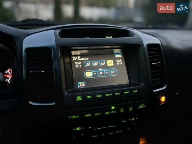 Лексус ГХ 2007 у Хмельницькому на Automoto.ua Чорний Лексус ГХ, об'ємом двигуна 4.7 л та пробігом 230 тис. км за 17900 $, фото 115 на Automoto.ua