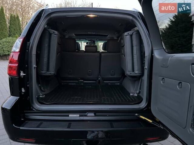 Лексус ГХ 2007 у Хмельницькому на Automoto.ua Чорний Лексус ГХ, об'ємом двигуна 4.7 л та пробігом 230 тис. км за 17900 $, фото 104 на Automoto.ua