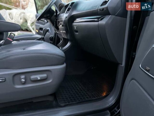 Лексус ГХ 2007 у Хмельницькому на Automoto.ua Чорний Лексус ГХ, об'ємом двигуна 4.7 л та пробігом 230 тис. км за 17900 $, фото 85 на Automoto.ua