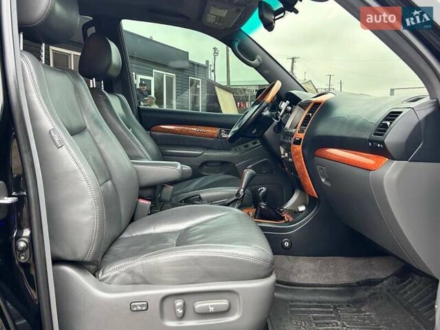 Черный Лексус ГХ, объемом двигателя 4.66 л и пробегом 367 тыс. км за 19000 $, фото 33 на Automoto.ua