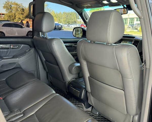 Черный Лексус ГХ, объемом двигателя 4.66 л и пробегом 186 тыс. км за 21700 $, фото 13 на Automoto.ua